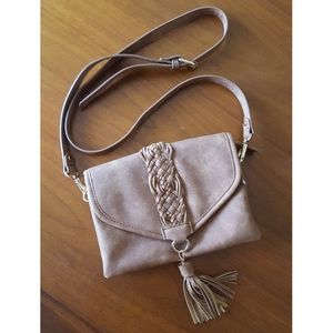 TASSEL FAUX LEATHER CROSSBODY BAG